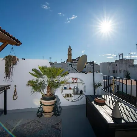 Holiday home Eclectic Townhouse W Rooftop In Center
