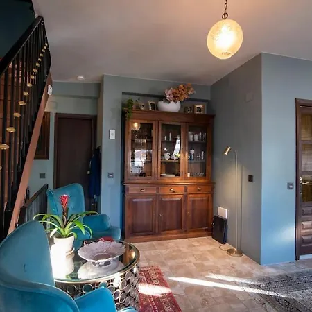 Eclectic Townhouse W Rooftop In Center Holiday home Estepona